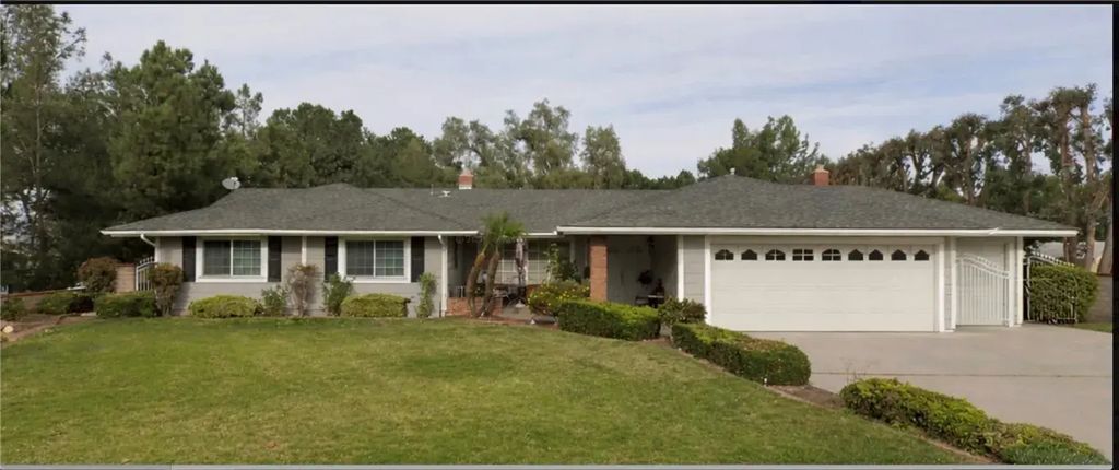 7110 Saw Mill Rd, Corona
