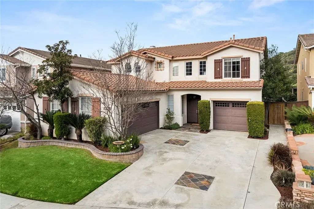 5839 E Sandstone Court, Orange