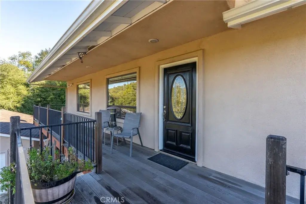 8505 Santa Cruz, Atascadero
