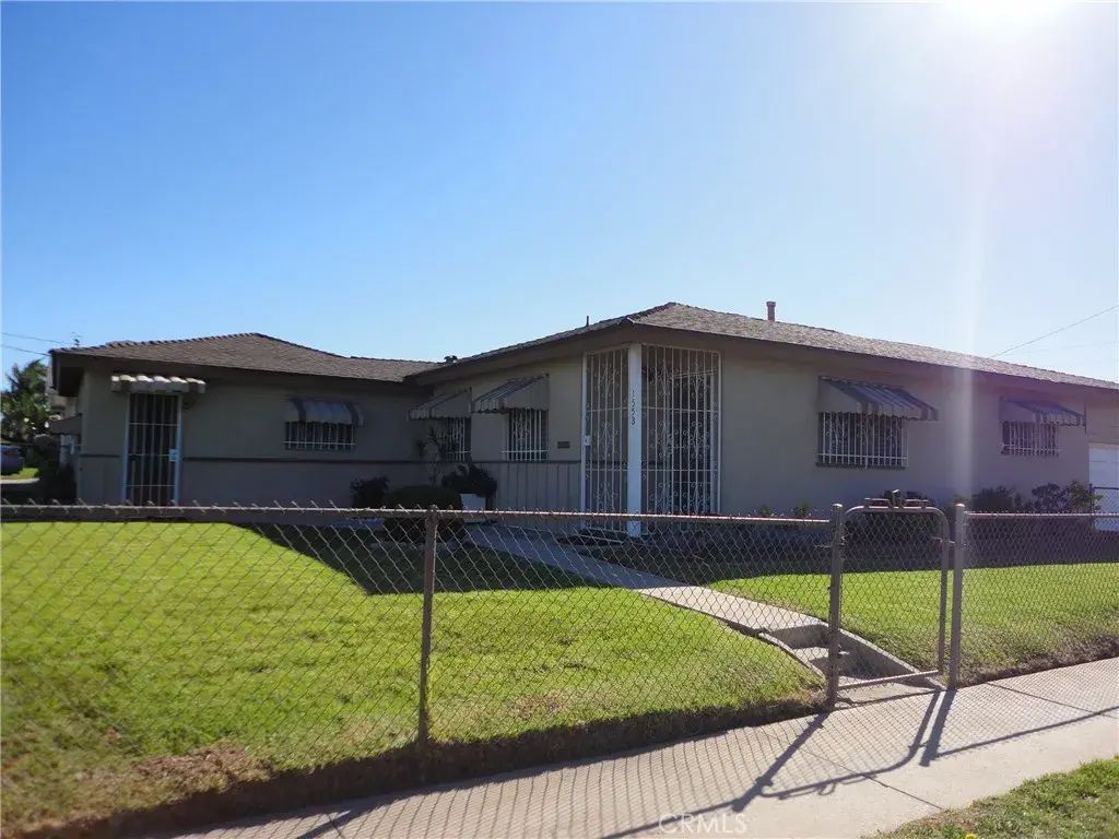 1558 W 123rd, Los Angeles