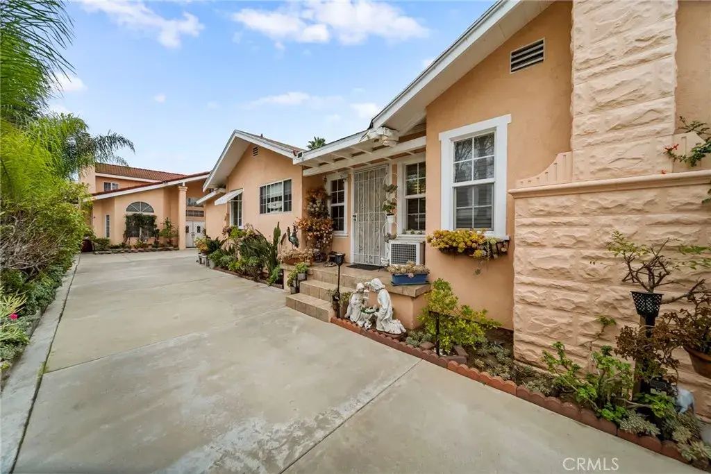 1747 N Avenue 46, Los Angeles