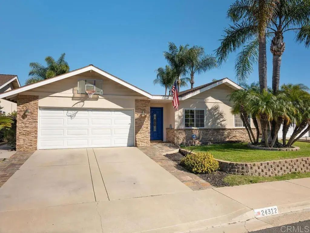 24312 Chrisanta Dr, Mission Viejo