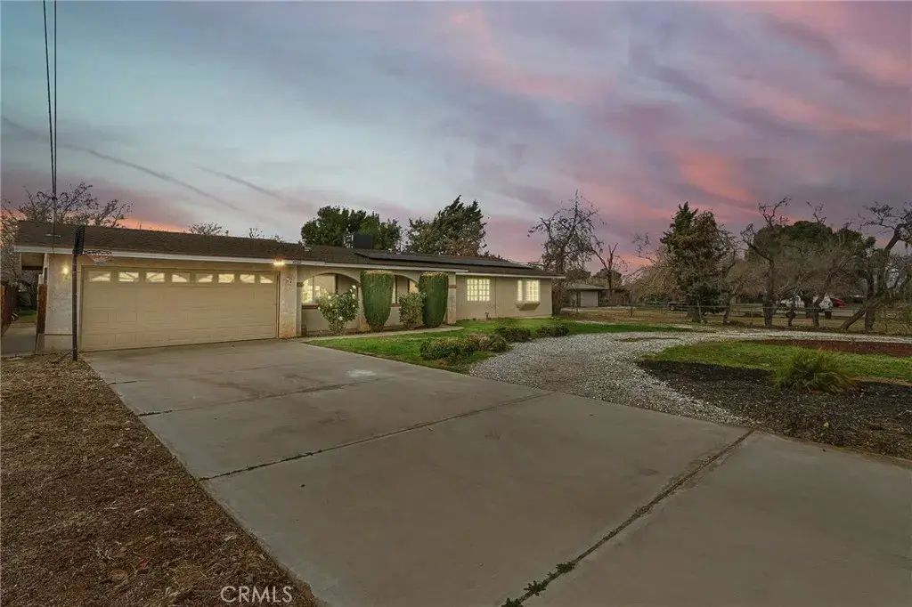10312 Hawthorne Avenue, Hesperia