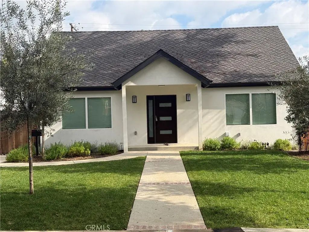 1070 N Vinedo Avenue, Pasadena