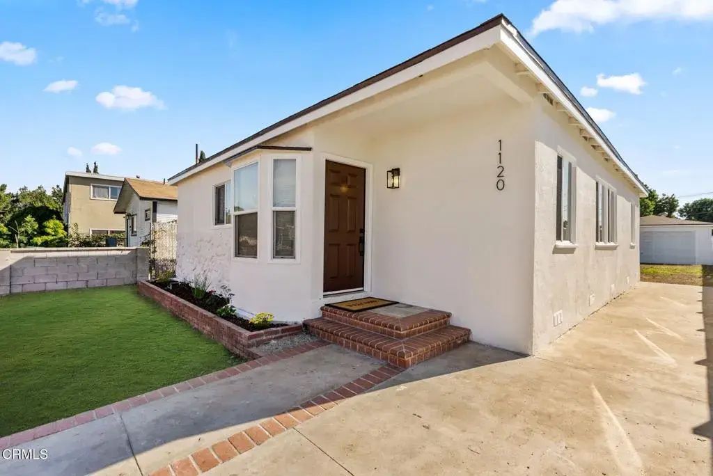 1120 256th Street West, Harbor City