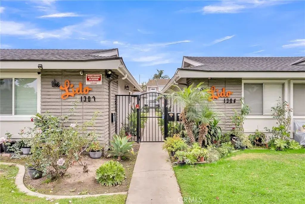 1302 W Lido Place 2, Anaheim