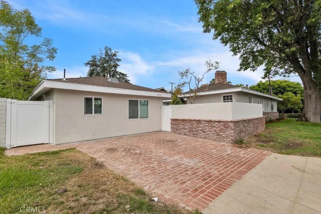 15513 Hart Street, Van Nuys
