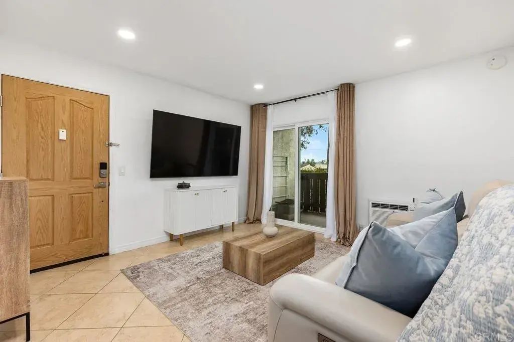 830 W Lincoln Avenue 171, Escondido