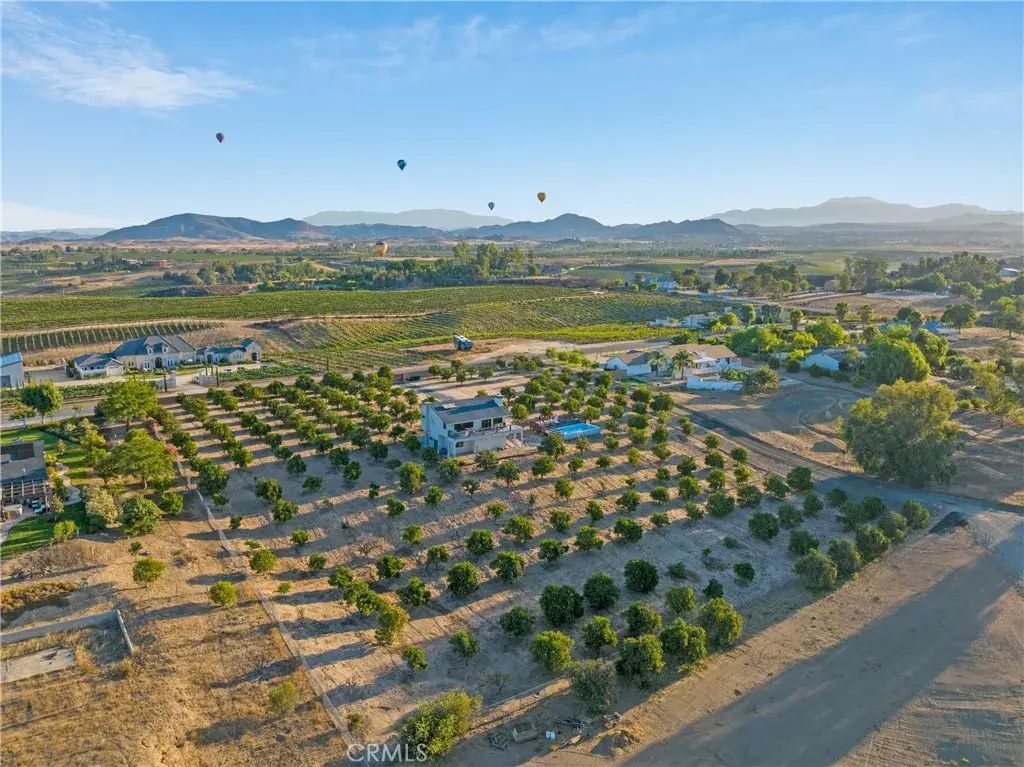 33851 Madera De Playa, Temecula