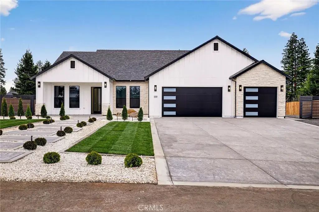 2210 Thornburg Road, Paradise