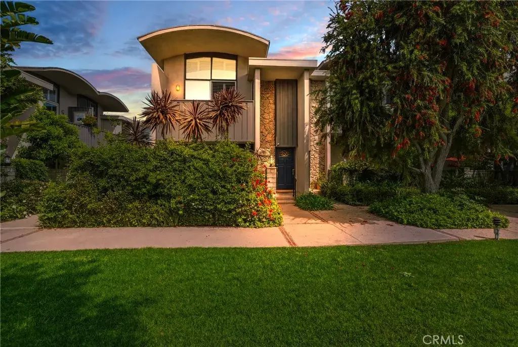 13231 Fiji Way H, Marina Del Rey