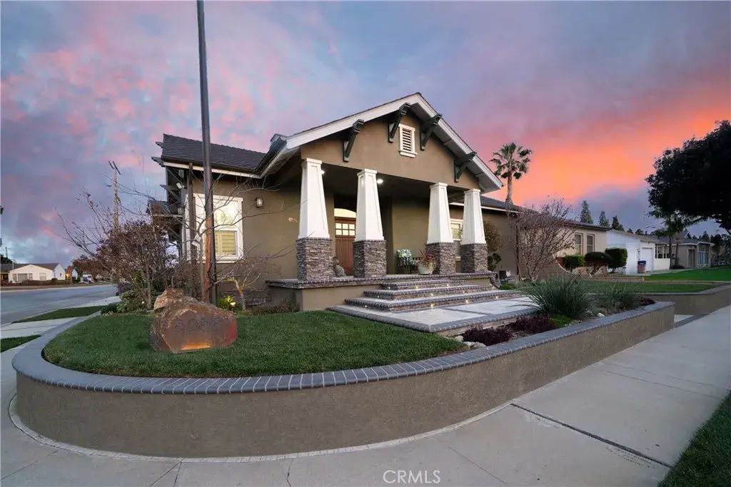 5058 Fidler Avenue, Lakewood