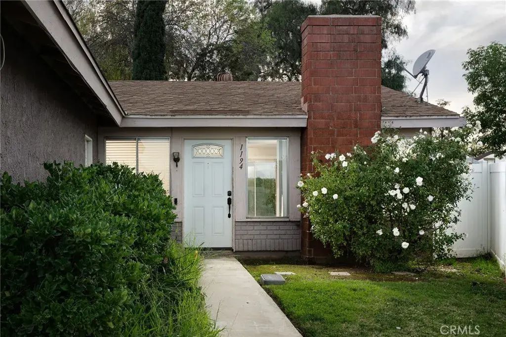 1194 Willits Drive, Corona