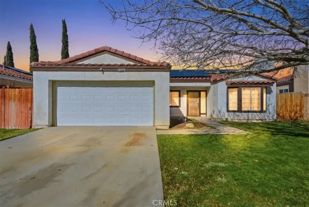 1809 E Avenue R6, Palmdale