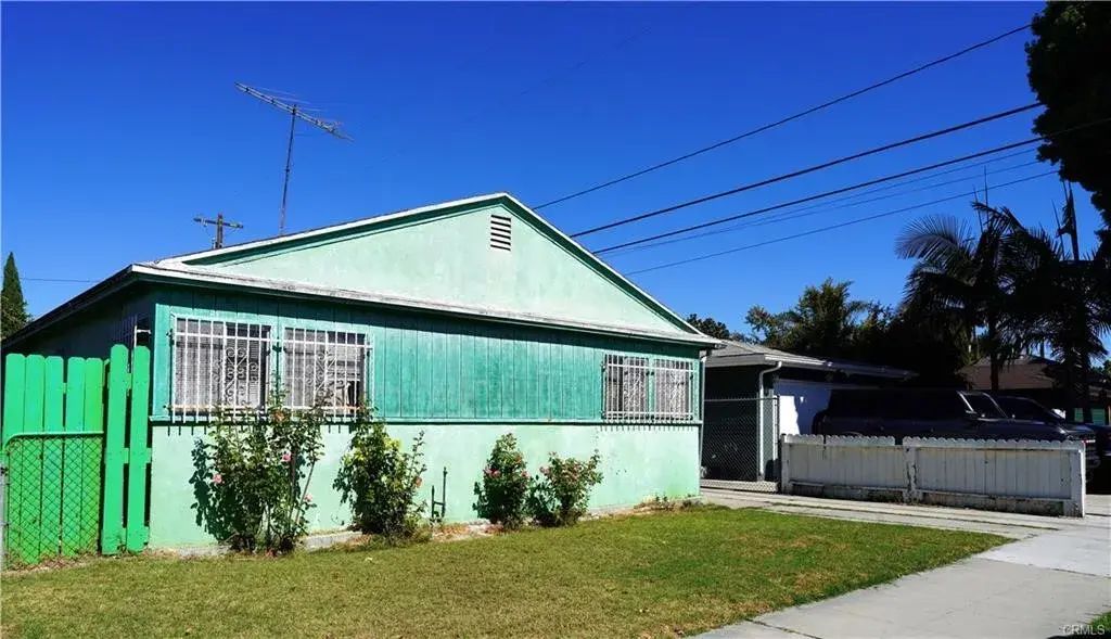 1815 E Hungerford, Long Beach