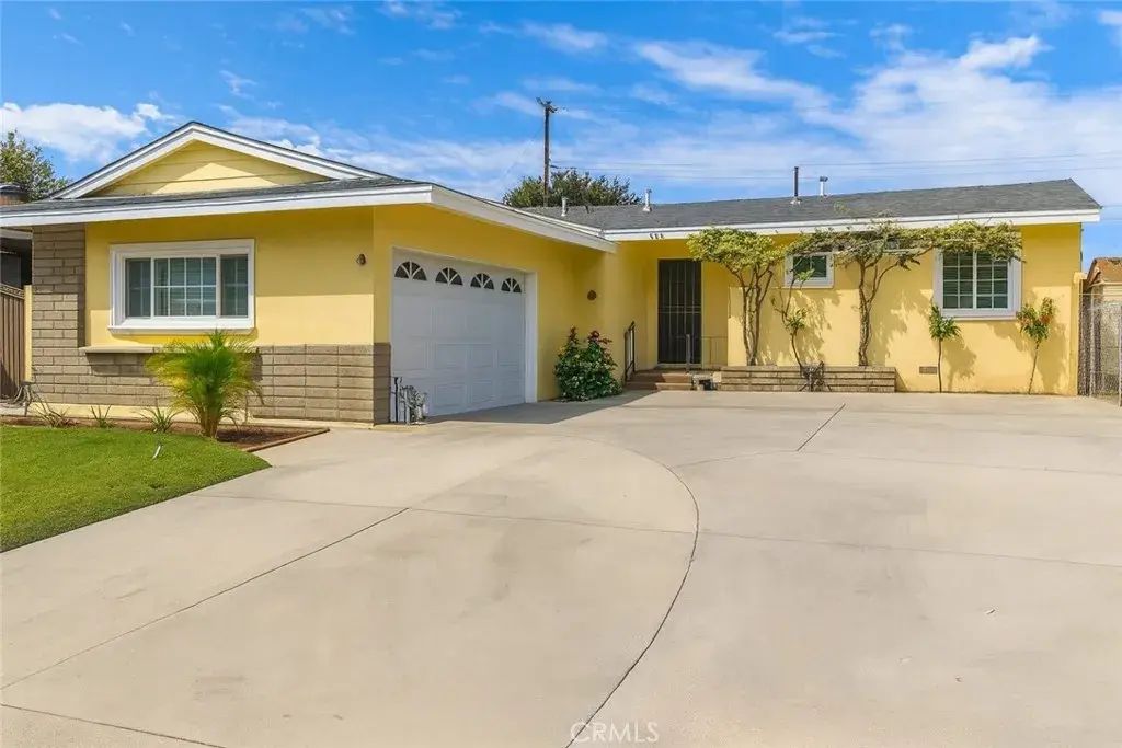 2123 W Orange Avenue, Anaheim