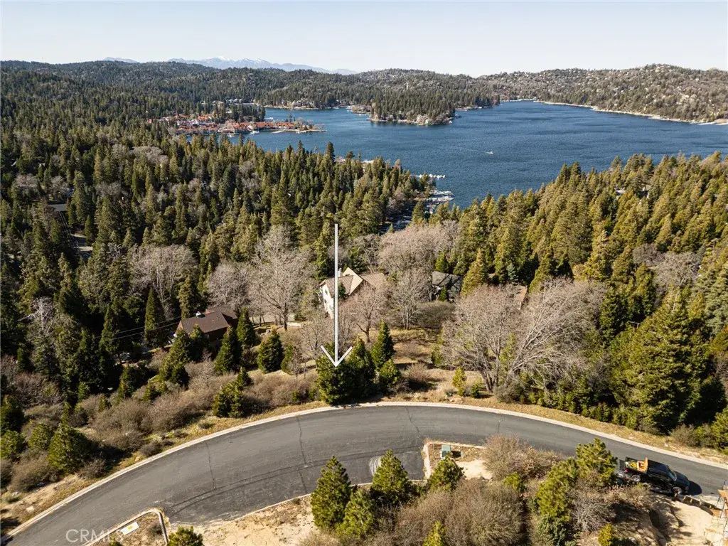 137 Mill Pond, Lake Arrowhead