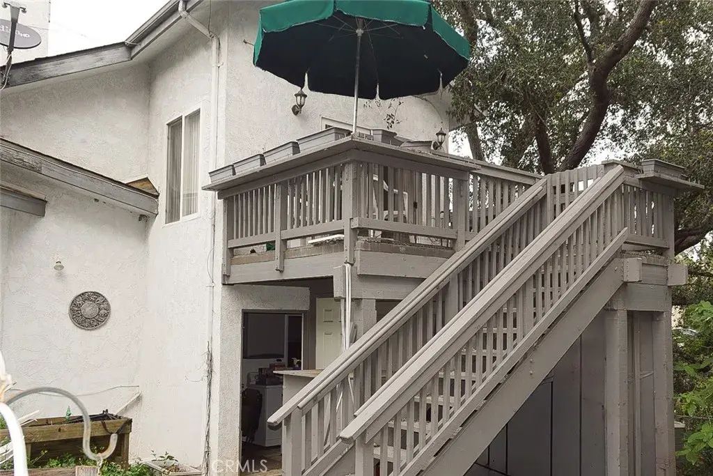 9341 Rollins, Chatsworth