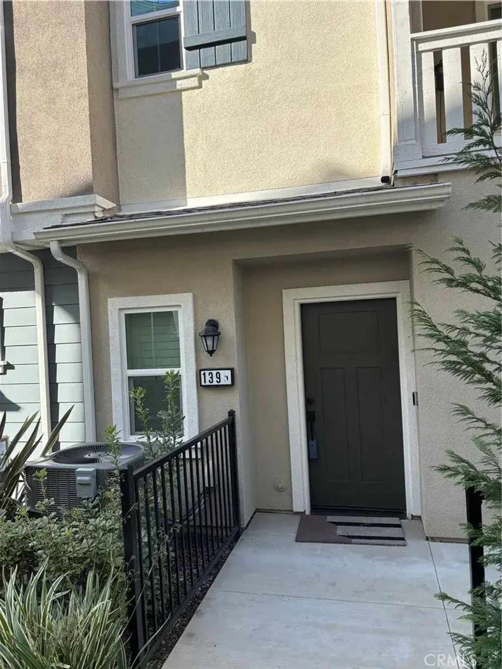 1395 Reliance, Carson