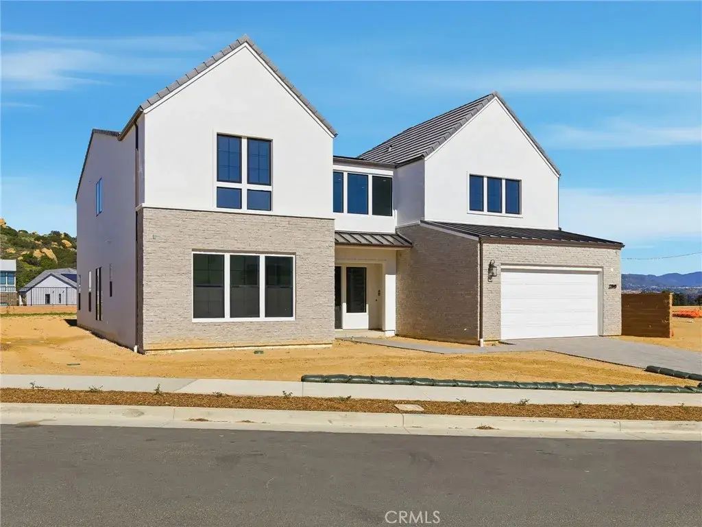 22849 W Seaqua Circle, Chatsworth