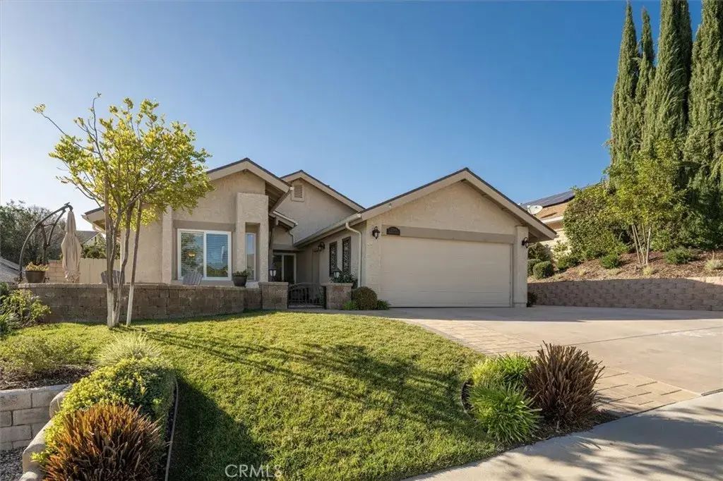 22948 Magnolia Glen, Valencia