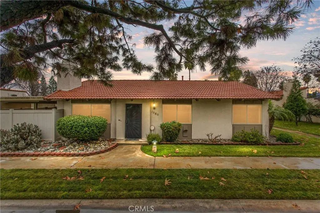 1580 Lisa Lane, Redlands