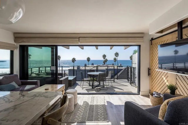 801 North Pacific St, Oceanside