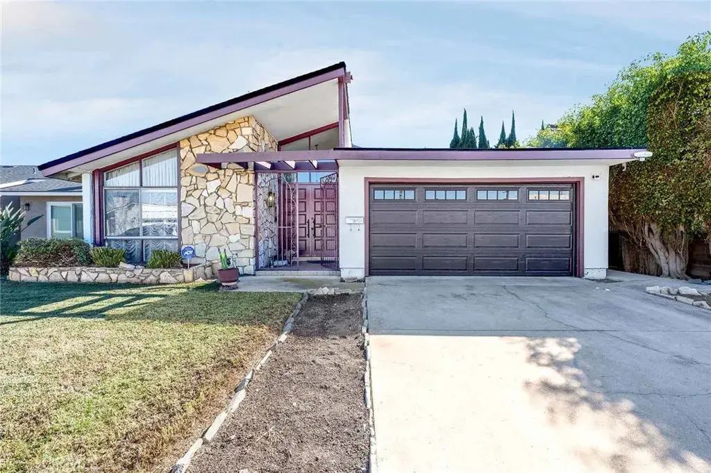 2020 Del Bay, Lakewood