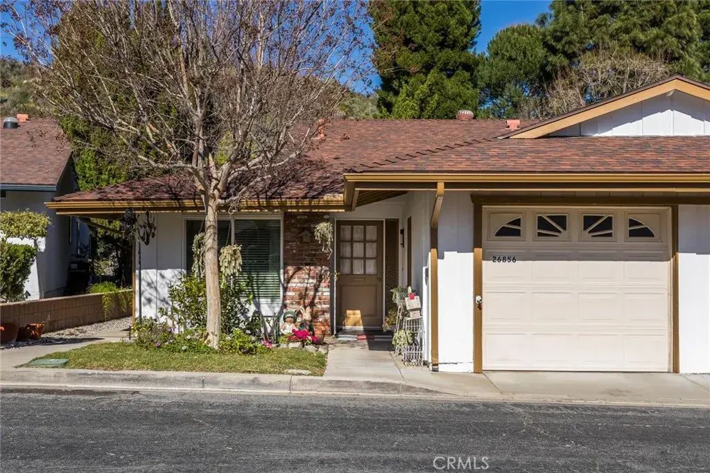 26856 Oak Branch Circle, Newhall