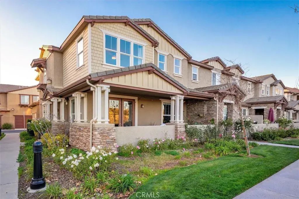 28540 Pietro Drive, Valencia