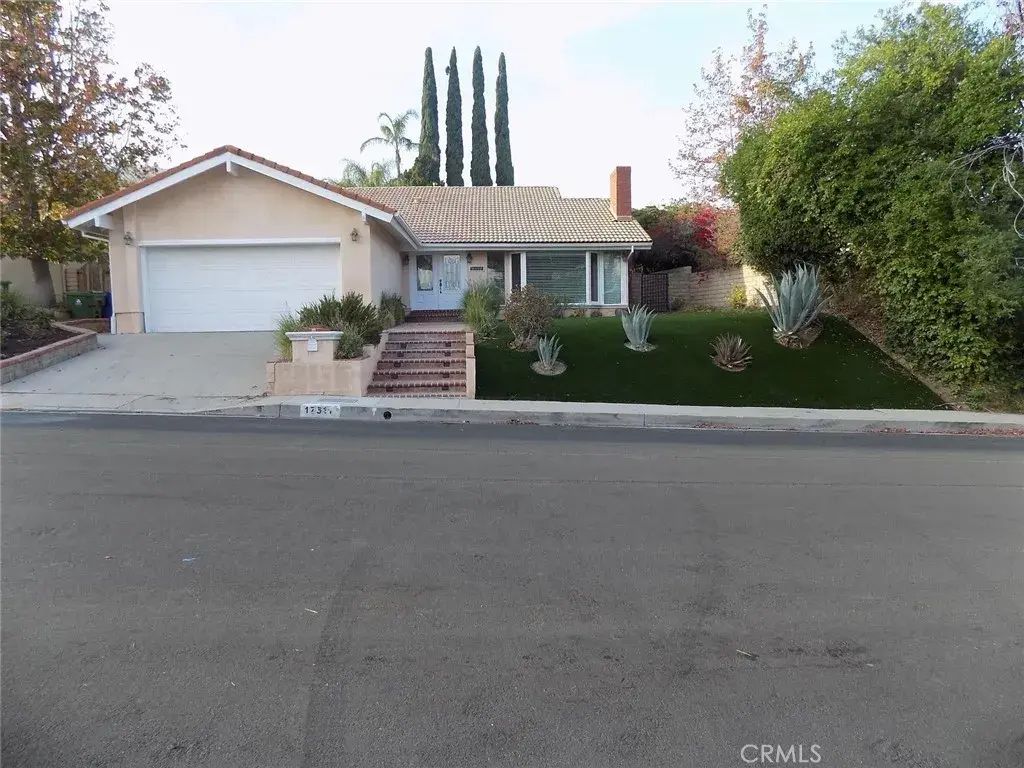 17511 Tuscan Dr, Granada Hills