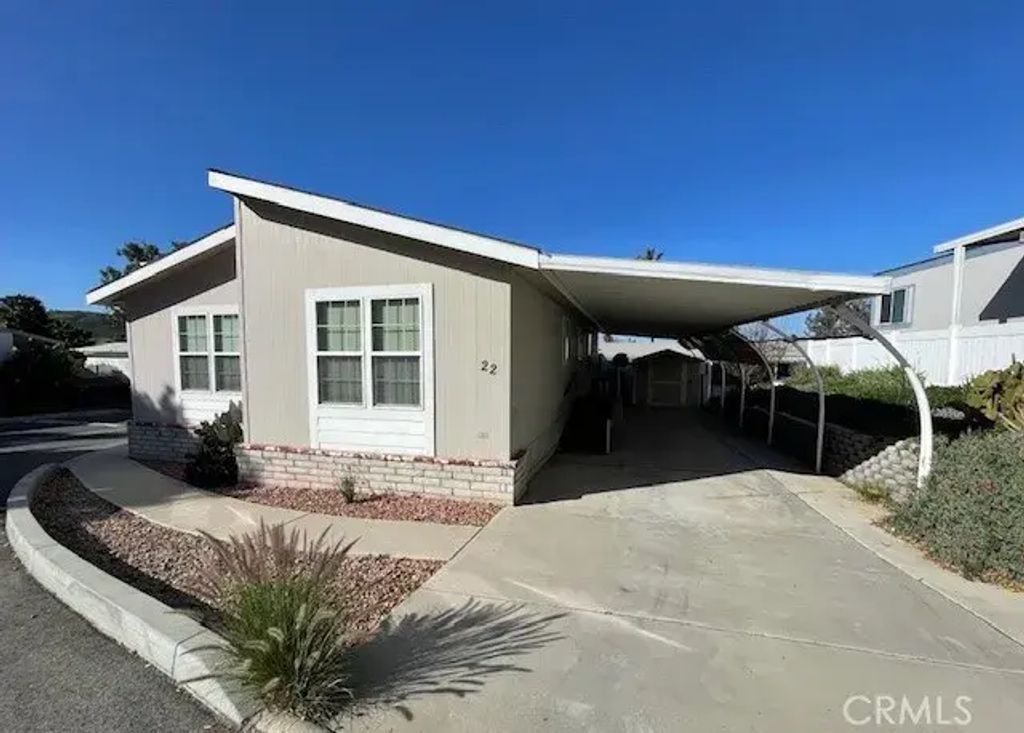 15181 Van Buren 22, Riverside