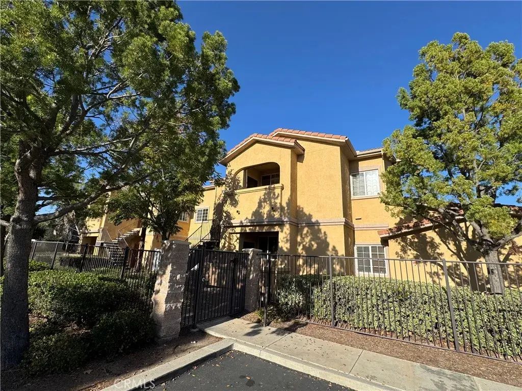 41410 Juniper 121, Murrieta