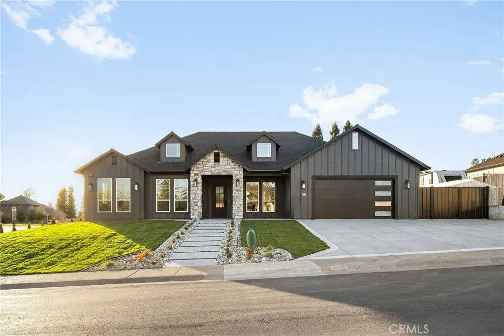 6277 Dawnridge Court, Paradise
