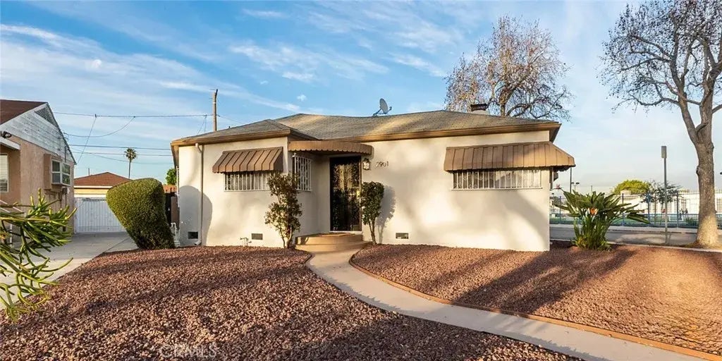 2901 W 80th, Inglewood
