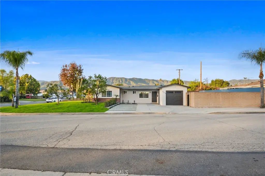 339 W Mauna Loa Avenue, Glendora