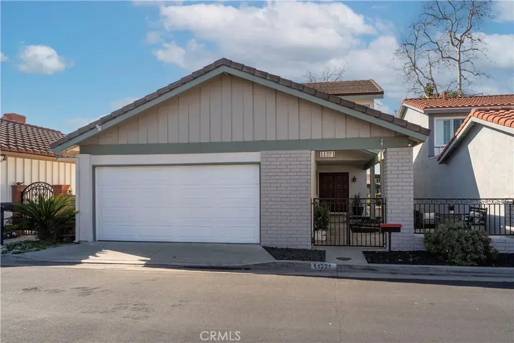 11271 Lowell Court, Cypress