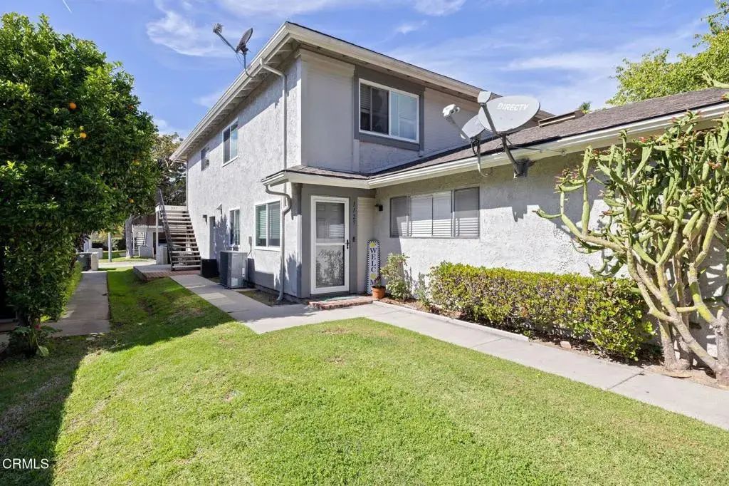 1127 Acadia Place, Ventura