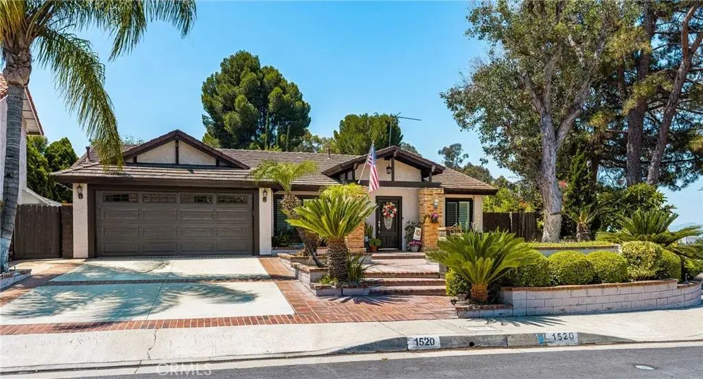 1520 E Newcrest Drive, West Covina