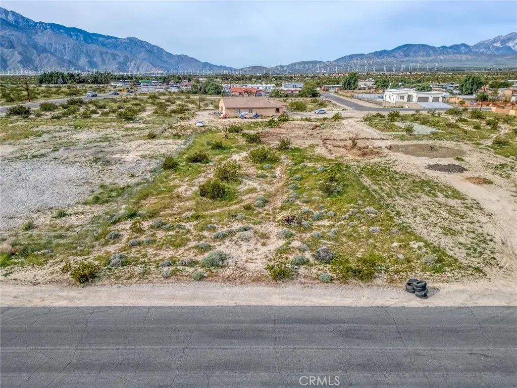 3013 Avenida Descanso, Desert Hot Springs