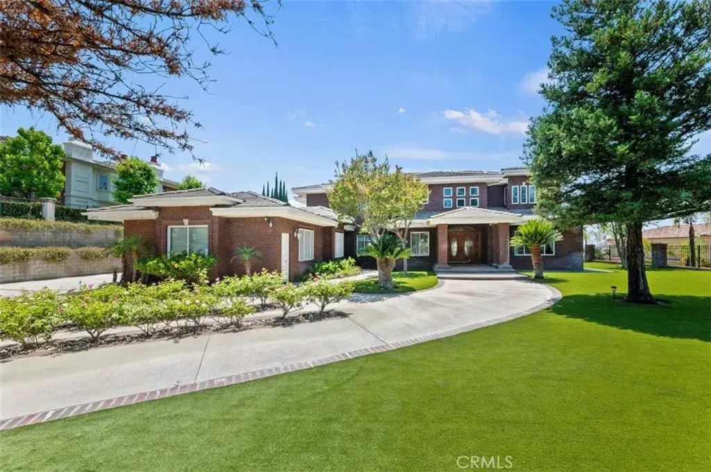 6975 Wyndham Hill Drive, Riverside