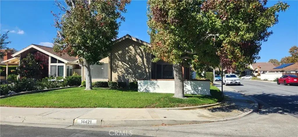 14421 Pinewood Road, Tustin