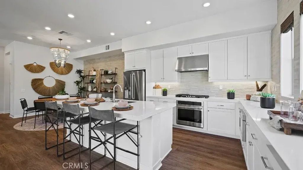965 Walnut Terrace, Montebello