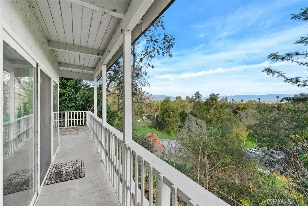 4121 Park View, Riverside