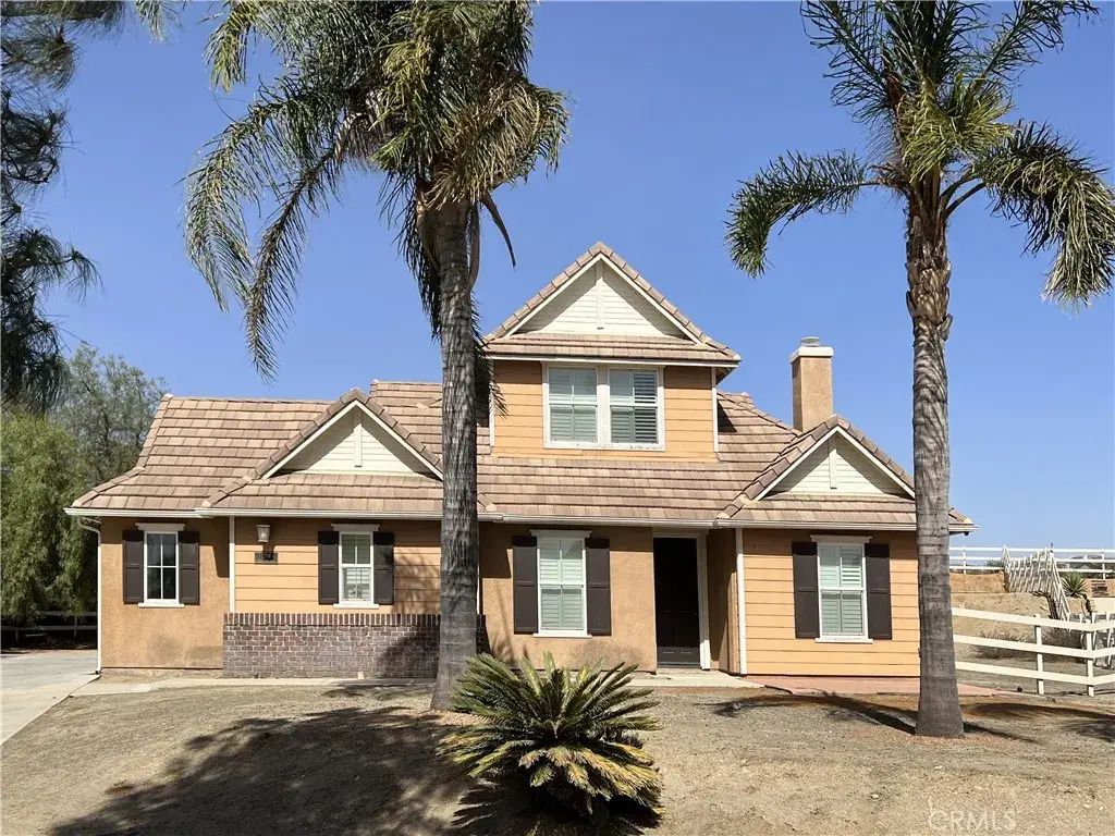 279 Cross Rail, Norco