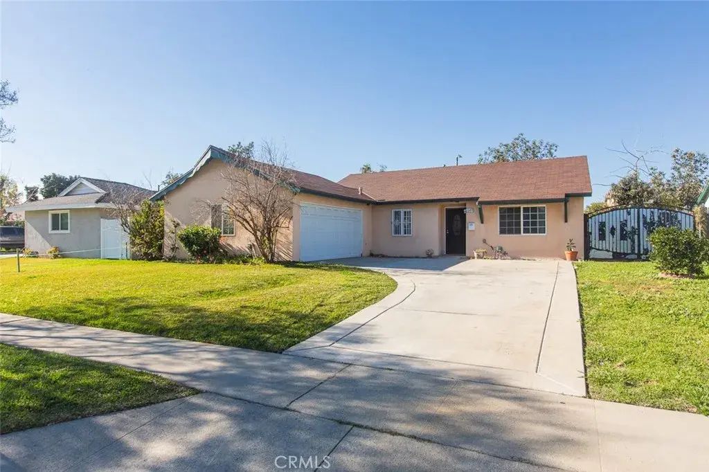 1929 S Shadydale, West Covina
