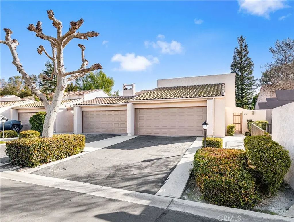 8641 Buena Tierra, Buena Park