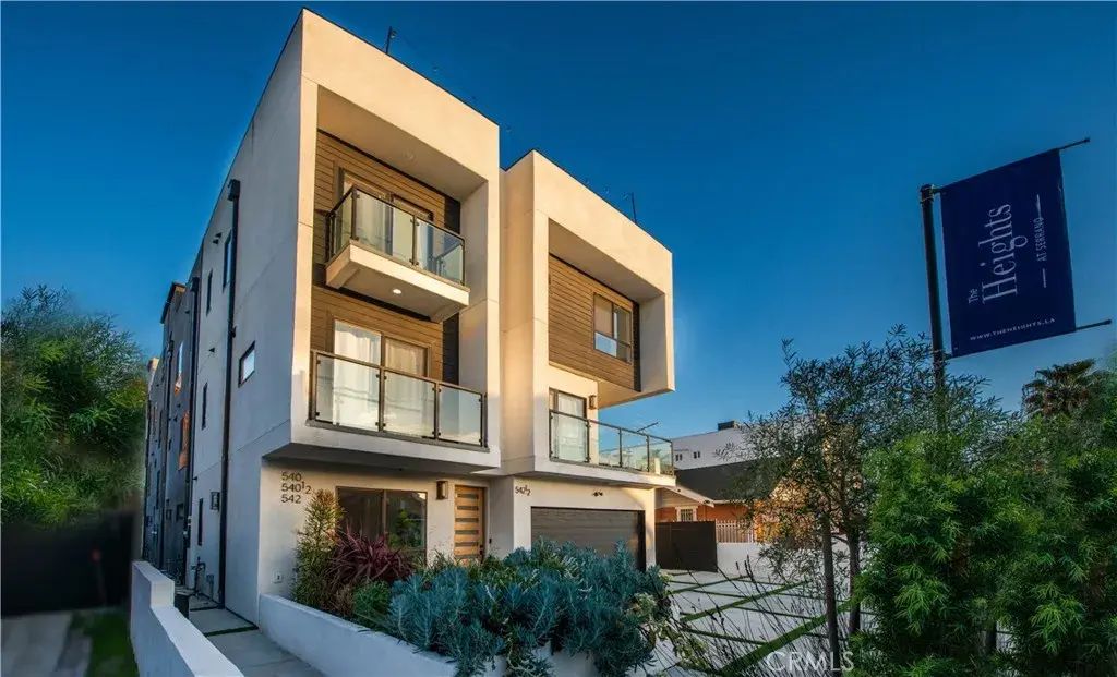 542 N Serrano Avenue, Los Angeles