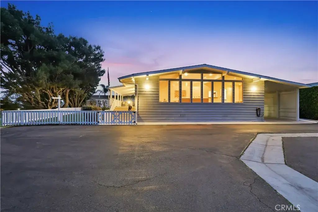 2275 W 25th 242, San Pedro