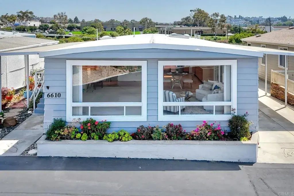 6610 Easy, Carlsbad